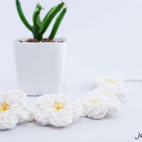tiny daisy flower - Project by jane