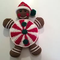 Gingerbread candyman pillow  - Project by Lisa