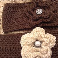 Ear warmers, boot cuffs and coffee cozies - Project by GiGicrocheter