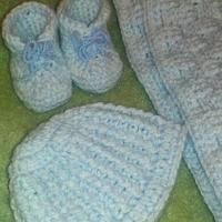 Booties, hat and blanket