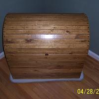 Simple Wooden Trunk - Project by Galvipa
