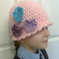 Girls beanie hat with brim - Project by StitchystuffCrafts