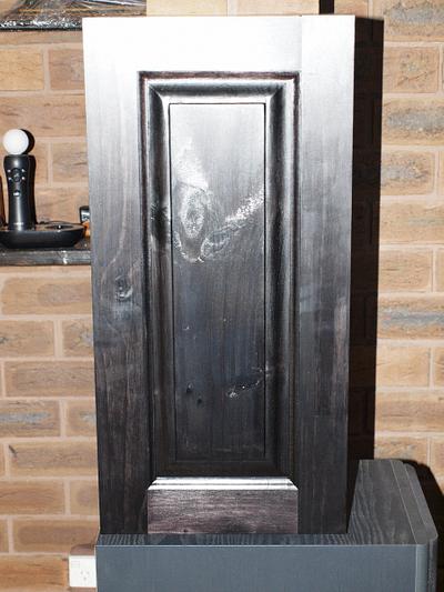 “RAY Gun” Cabinet. - Project by LIttleBlackDuck