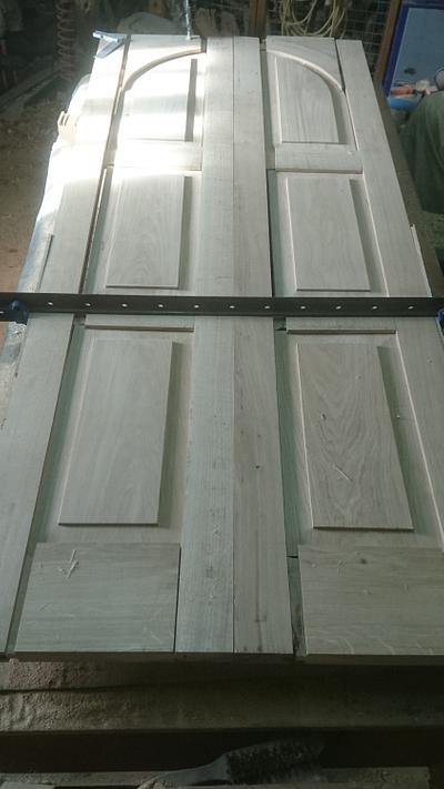 Character swept head Oak double doors - Project by william