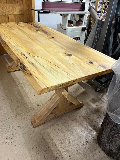 Live edge dining table #4 - Project by Woodmaster1 