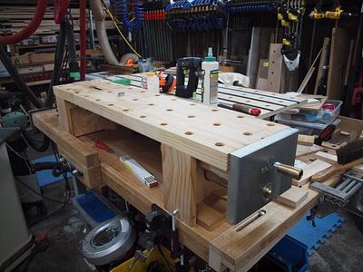 Mini-workbench Mk. II - Project by LIttleBlackDuck
