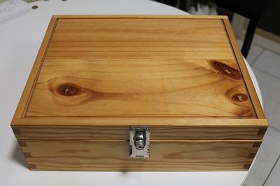 Pen Presentation Box. - Project by LIttleBlackDuck