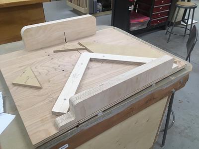 45 Degree Miter Sled - Project by gdaveg