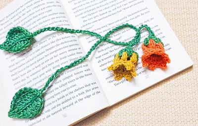 Simple Crochet Autumn Bell Flower Bookmark - Project by rajiscrafthobby