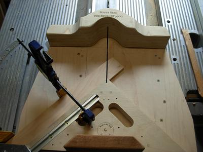 Miter Sled for Ryobi Table Saw - Project by Jim Jakosh