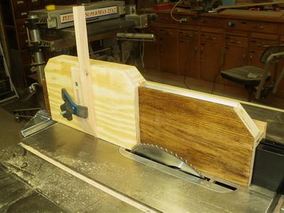 Tenoning Jig - Project by Lightweightladylefty