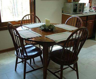 Dining Room Table - with Butterfly Leaf - Project by Oldtool