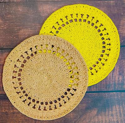 Cluster Buster Crochet Round Potholder - Project by rajiscrafthobby