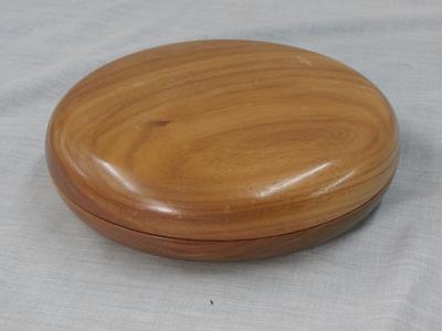 disk shaped jewelry box - Project by 987Ron