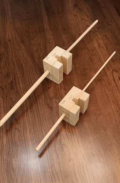 NEW - Making Dowels with New 3/8" (9.5 mm) Router Jig - Project by MrRick