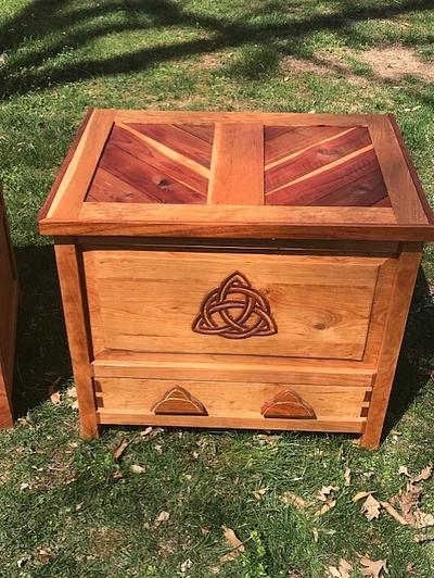 Hope Chest for Niece - Project by PrairieHawk
