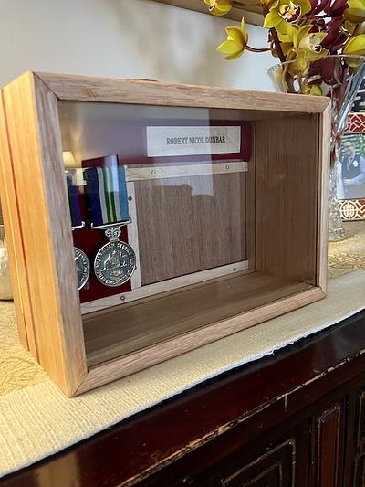 Medal presentation box - Project by Aussie Larks