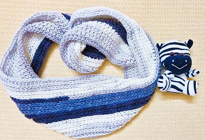 How To Crochet A Easy Knit Like Infinity Scarf - Project by rajiscrafthobby