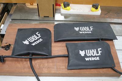 WOLF Inflatable Leveling Wedges - review review by LIttleBlackDuck