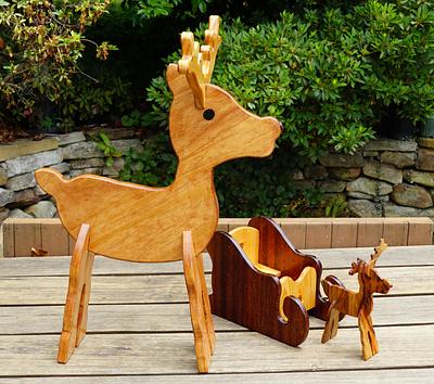 Christmas Raffle Prizes for the local community club - a big Reindeer plus little Reindeer & Sleigh - Project by crowie