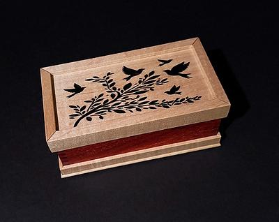 Maple/Padauk Fragrance Box - Project by awsum55