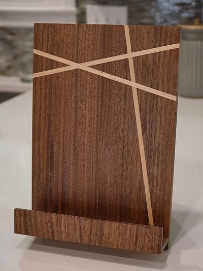 Dual-position Walnut and Maple Cookbook Stand (and Matching Napkin Holder) - Project by Ron Stewart