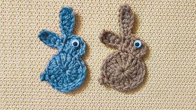 How To Crochet Easter Bunny Applique - Project by rajiscrafthobby