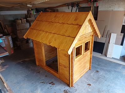 TRADITIONAL WOODEN HOUSE BUILDING - Project by majuvla