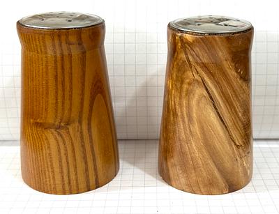 Salt & Pepper shakers - Project by Dave Polaschek