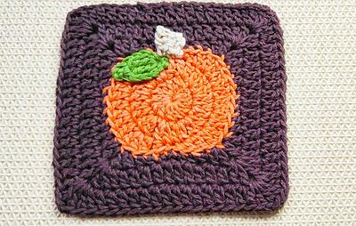 How To Crochet Pumpkin Square - Project by rajiscrafthobby