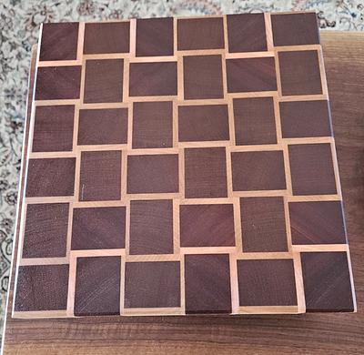 Weave cutting board #2 - Project by Petey