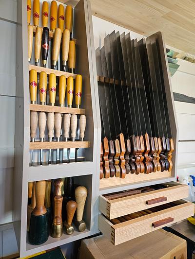 Hand Saw Cabinet - Project by Brit