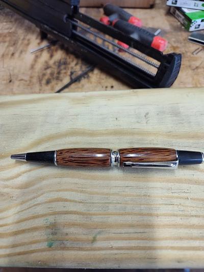 A GIFT PEN  - Project by GR8HUNTER