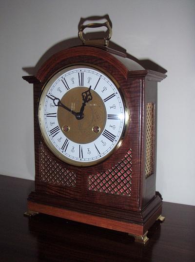 Mantel clock 4 - Project by Madburg