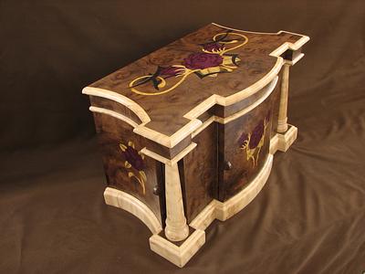 Traditional Jewelry Box - Project by Dennis Zongker 