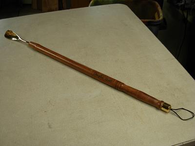 African Walnut Shoehorn - Project by Jim Jakosh