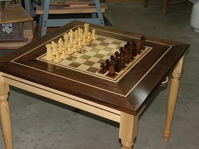 Chess Table and 3d cut pieces.. - Project by MontanaBob