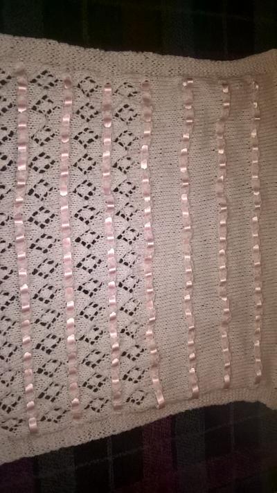 ribbon and lace blanket  - Project by mobilecrafts