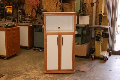 microwave cabinet - Project by Pottz