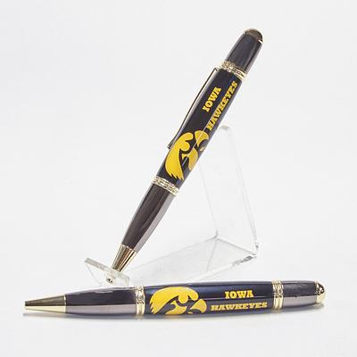 Hawkeye Pens - Project by Moke