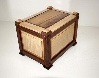 My Brother-In-Law's Urn - Project by awsum55
