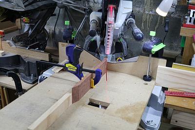 Simple Jig for cutting 22.5° angles - Project by LIttleBlackDuck