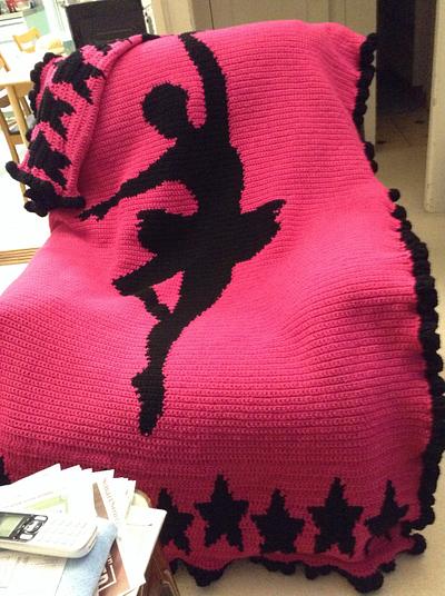 Ballerina silhouette afghan - Project by MamaLou60