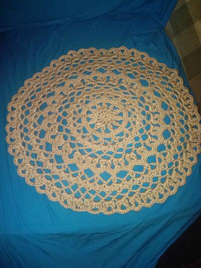 daisy doily  - Project by kendra