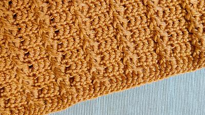 Braided Cable Crochet Blanket Pattern - Project by rajiscrafthobby