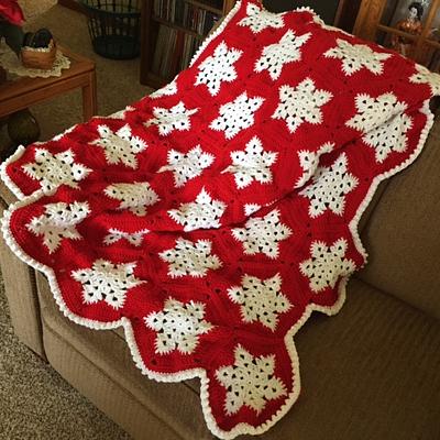 Crocheted Snowflake afghan - Project by Shirley