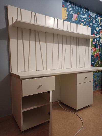 Kids desk - Project by Square2