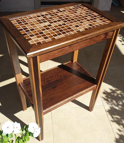 Handcrafted Solid Walnut Accent Table with Glass Tile - Project by Angela Maddock