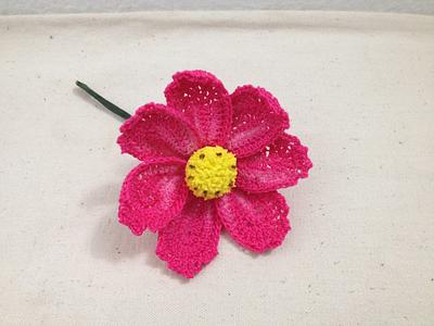 Cosmos Flower  - Project by Flawless Crochet Flowers