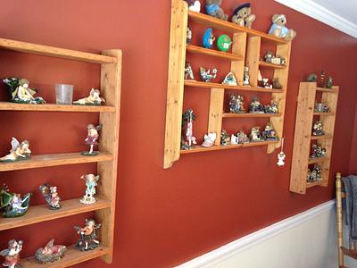 Shelves for Figurines - Project by Galvipa